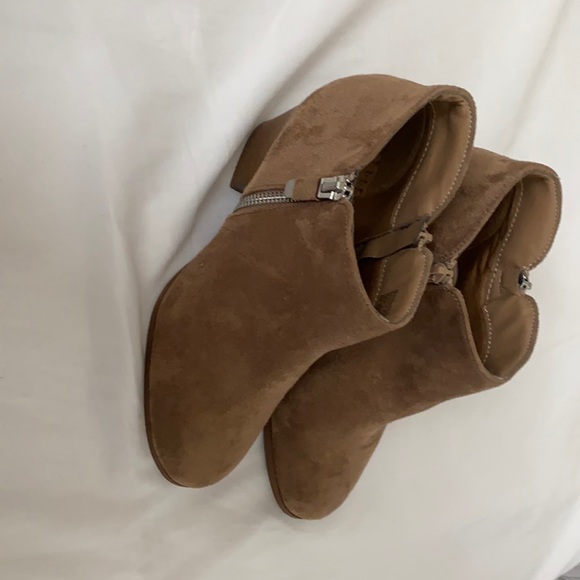 Shoes - Boots brown leather wore only once